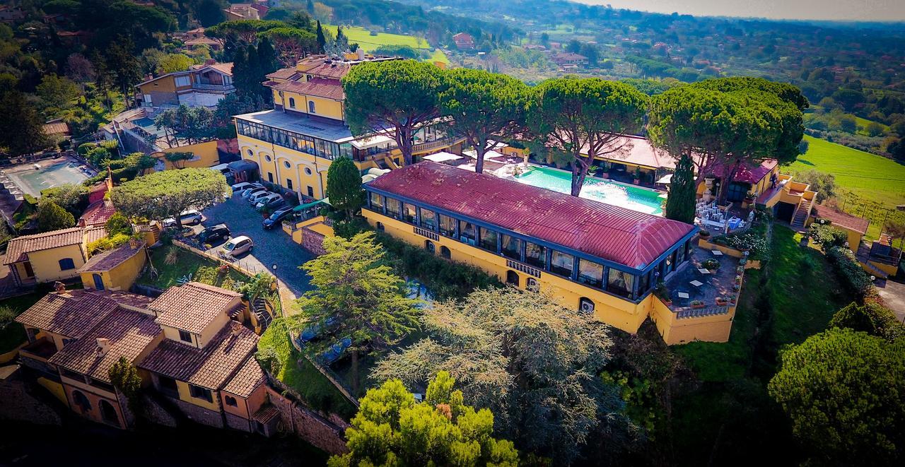 Grand Hotel Helio Cabala Marino Exterior photo